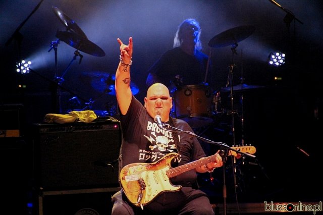 Popa Chubby at Jimiway 2012 (16)